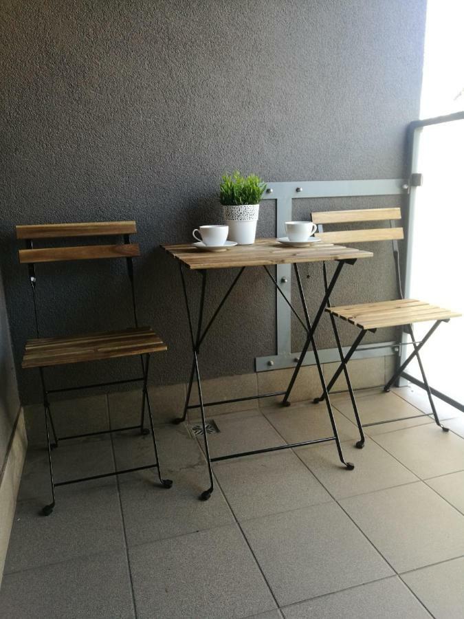 Studio Pionier Wrocław Eksteriør billede